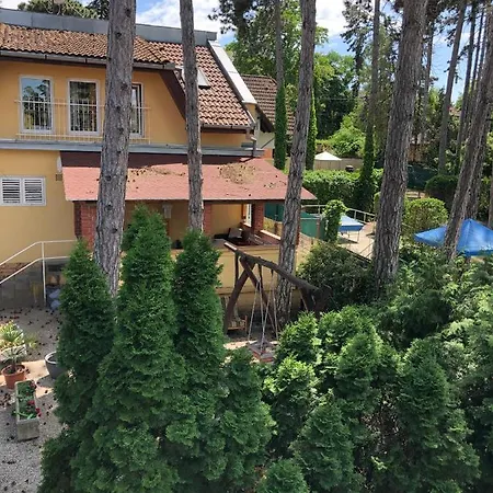 Krisztina Garden * Σίοφοκ